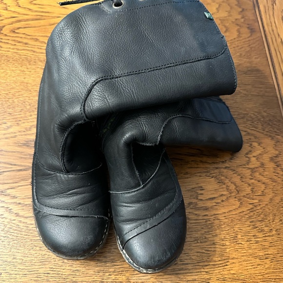 El Naturalista, tall black boots, 6.5 - Picture 2 of 5